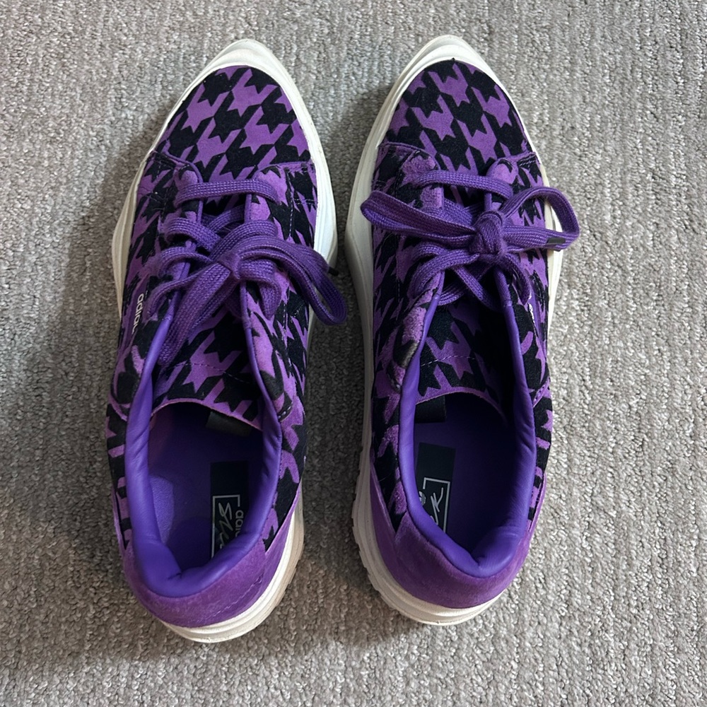 Women’s Adidas Hypersleek Purple and Black Houndstooth Sneakers in 9